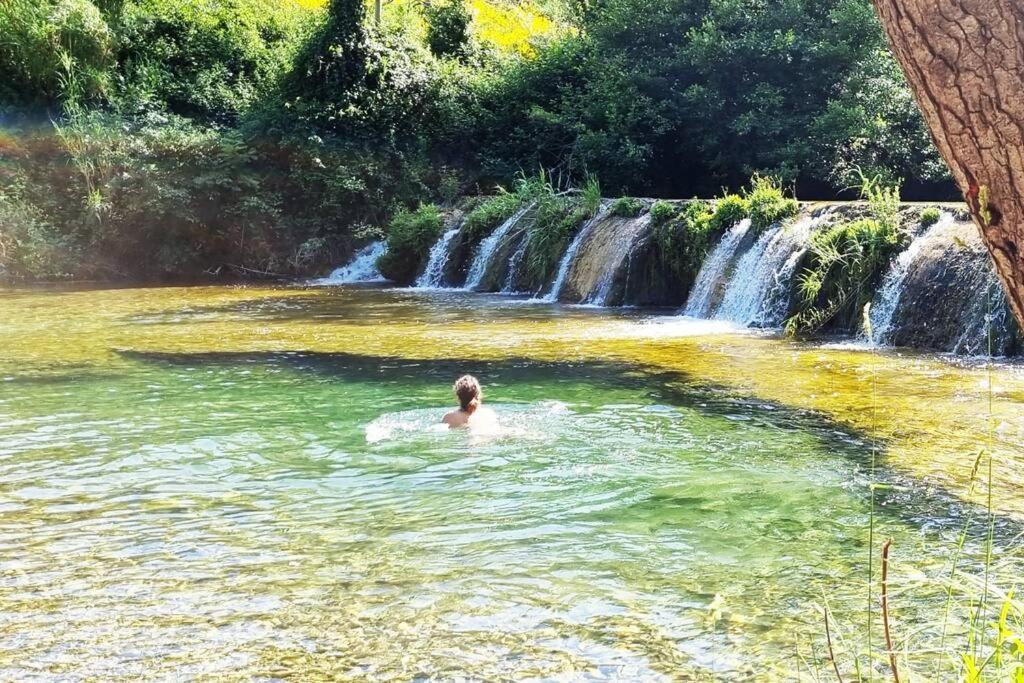 Gite De La Confluence Padern المظهر الخارجي الصورة